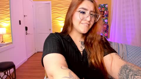 Jasmin Evans online show from December 20, 8:23 pm