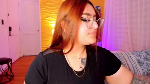 Jasmin Evans online show from December 21, 8:43 pm