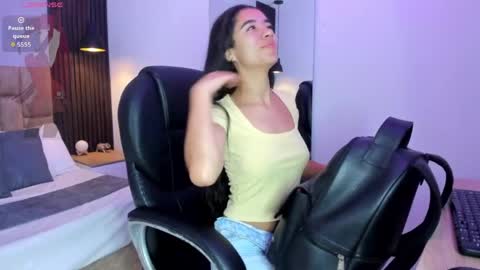 Jasmin  online show from May 15, 10:33 am
