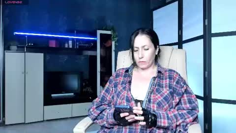jasmin_milf online show from June 25, 6:56 pm