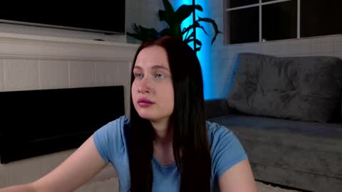 Snapshot of jasmin_omg chatting on March 17, 9:18 pm Jasmin online show from March 17, 9:18 pm