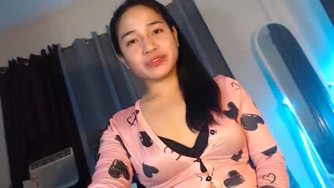 JASMINE online show from December 17, 11:05 am