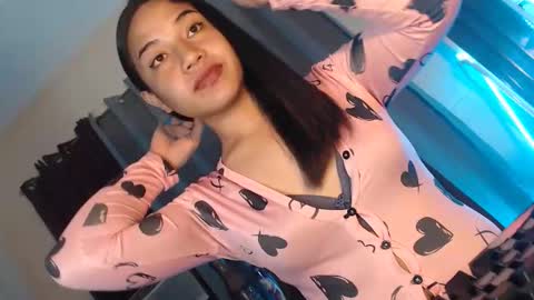 JASMINE online show from January 15, 1:10 am