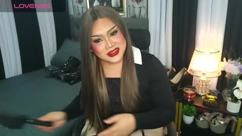 Snapshot of jasmine_brandy chatting on November 12, 9:47 pm Jasmine Brandy online show from November 12, 9:47 pm