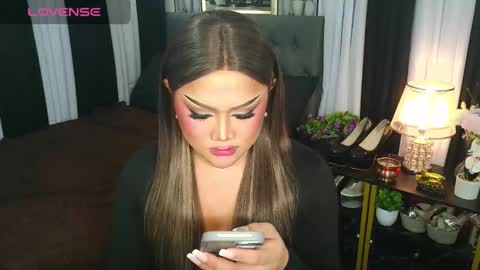 Snapshot of jasmine_brandy chatting on November 26, 11:22 am Jasmine Brandy online show from November 26, 11:22 am