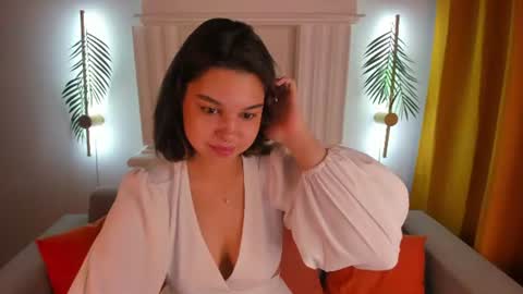Jasmine Burke online show from July 4, 1:01 am
