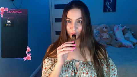 Snapshot of jasmine_doll_ chatting on January 21, 11:45 pm Jasmine online show from January 21, 11:45 pm