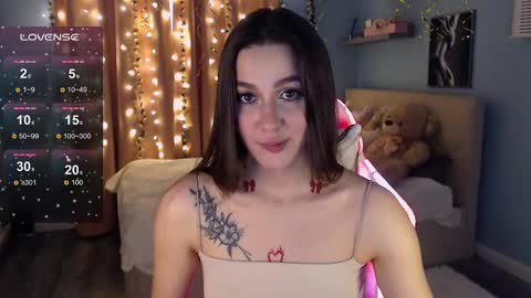 Snapshot of jasmine_doll_ chatting on February 16, 4:42 am Jasmine online show from February 16, 4:42 am