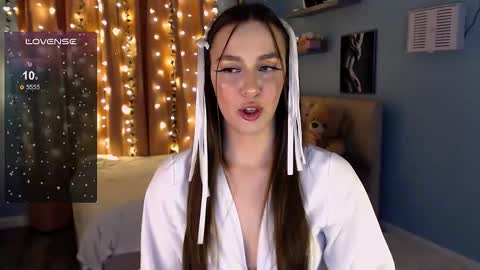 Snapshot of jasmine_doll_ chatting on February 28, 1:26 am Jasmine online show from February 28, 1:26 am