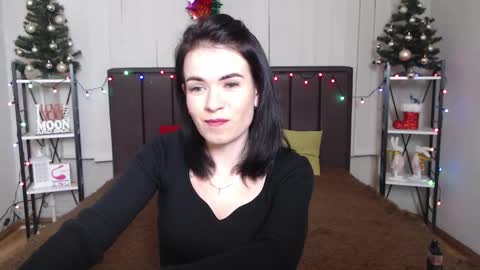 JasmineKouch online show from December 23, 12:35 am
