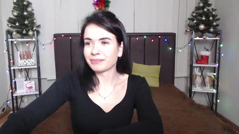 JasmineKouch online show from December 23, 3:40 am