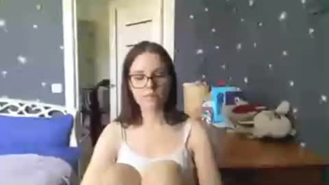 Lily 3 online show from July 20, 10:39 am