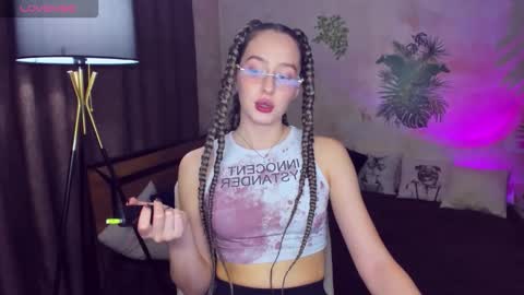 Jasmine online show from November 15, 10:56 am