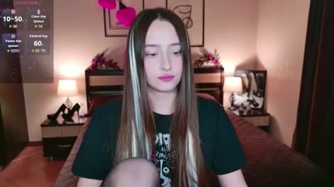 Snapshot of jasminelorens chatting on February 26, 10:25 am Jasmine online show from February 26, 10:25 am