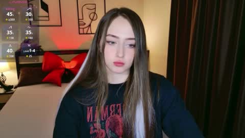 Snapshot of jasminelorens chatting on April 2, 10:13 am Jasmine online show from April 2, 10:13 am