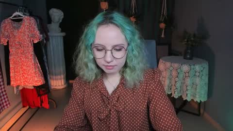 Jasmine online show from December 8, 5:18 am