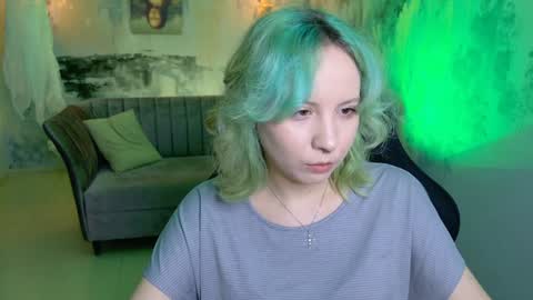 Jasmine online show from December 13, 8:09 am