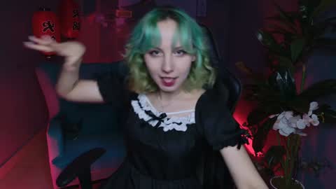Jasmine online show from December 17, 8:12 am