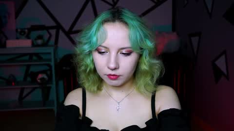 Jasmine online show from December 20, 5:14 am