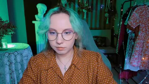 Jasmine online show from December 28, 8:16 am