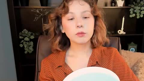 Jasmine online show from November 27, 5:09 am