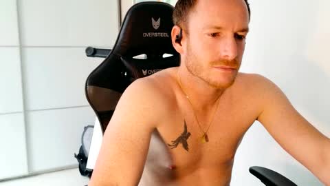 Snapshot of jason28 chatting on June 6, 8:52 am Jason online show from June 6, 8:52 am