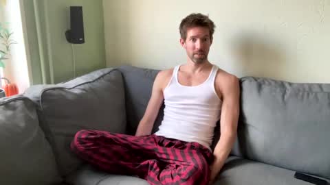 Snapshot of jasonberg29 chatting on December 28, 1:59 pm Jason online show from December 28, 1:59 pm