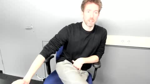 Snapshot of jasonberg29 chatting on February 10, 2:37 pm Jason online show from February 10, 2:37 pm