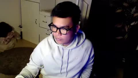 Jason online show from March 26, 10:37 pm