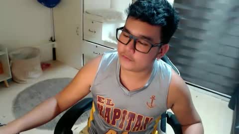 Jason online show from April 4, 4:04 pm