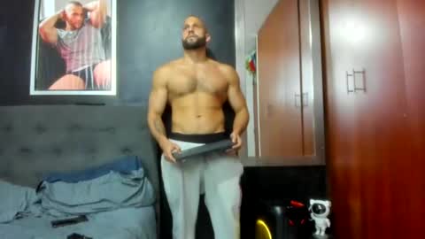    online show from December 7, 8:00 am