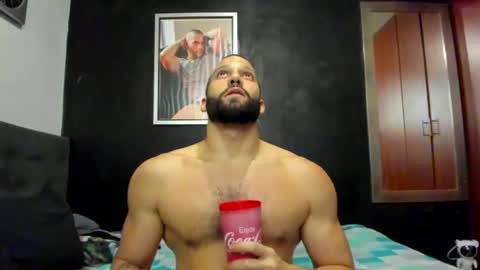    online show from March 15, 11:22 pm