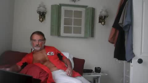 Snapshot of jasonreloaded694u chatting on January 8, 9:34 pm Jason online show from January 8, 9:34 pm