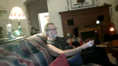 Snapshot of jasonreloaded694u chatting on January 30, 11:34 pm Jason online show from January 30, 11:34 pm
