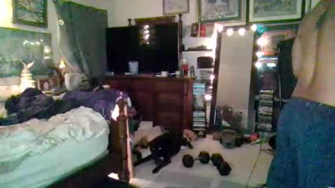 jj online show from May 9, 3:23 am