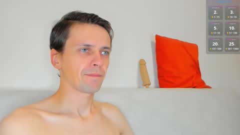 Snapshot of jasper_sun chatting on September 25, 9:18 pm Jasper online show from September 25, 9:18 pm