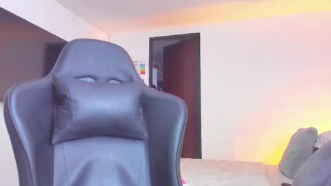 Snapshot of jasperbrooksx chatting on September 27, 6:46 pm JBrooksXx online show from September 27, 6:46 pm