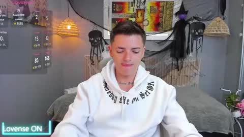 jasperjohnson online show from October 26, 3:12 am