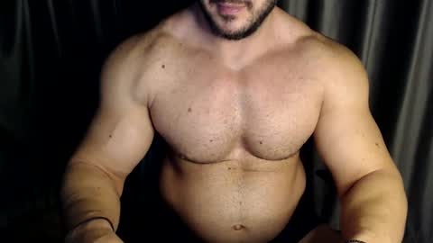 Snapshot of jasphermscl chatting on December 4, 9:24 pm JaspherMscl online show from December 4, 9:24 pm