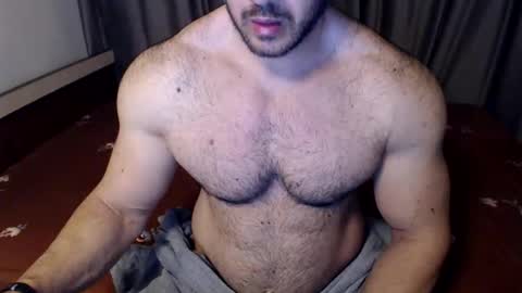 Snapshot of jasphermscl chatting on May 6, 8:14 pm JaspherMscl online show from May 6, 8:14 pm