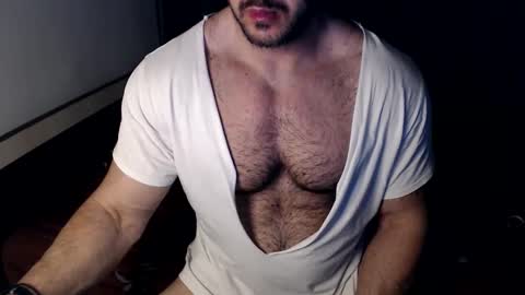 Snapshot of jasphermscl chatting on May 15, 2:18 am JaspherMscl online show from May 15, 2:18 am