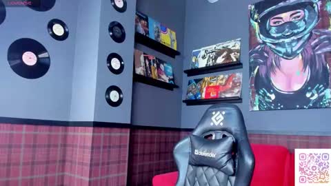 Snapshot of jass_kiss chatting on September 21, 1:07 am Charlotte online show from September 21, 1:07 am