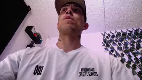 JKing  online show from February 27, 2:33 am