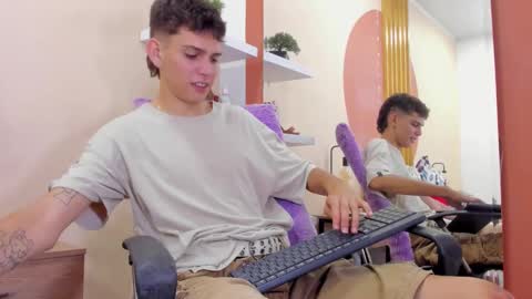 J A S S O N  online show from December 13, 1:22 pm