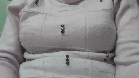 Snapshot of jasspreettt chatting on February 1, 2:56 pm jasspreettt online show from February 1, 2:56 pm