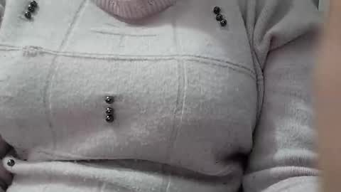 Snapshot of jasspreettt chatting on March 19, 3:32 am jasspreettt online show from March 19, 3:32 am