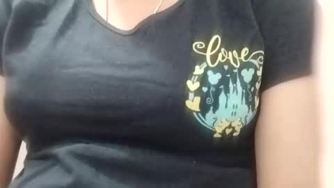 Snapshot of jasspreettt chatting on March 24, 5:29 pm jasspreettt online show from March 24, 5:29 pm