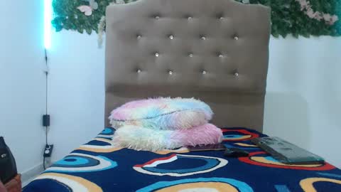 Snapshot of jatzibe_hot_93 chatting on October 3, 4:37 pm Jatzibe online show from October 3, 4:37 pm