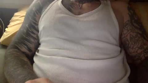 Snapshot of javatlop chatting on February 24, 10:13 am javatlop online show from February 24, 10:13 am