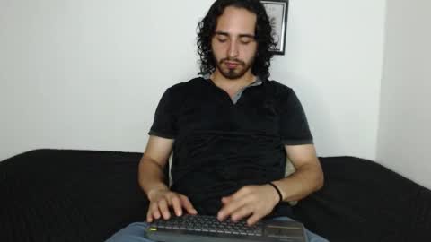 jave_rave online show from March 8, 3:54 am